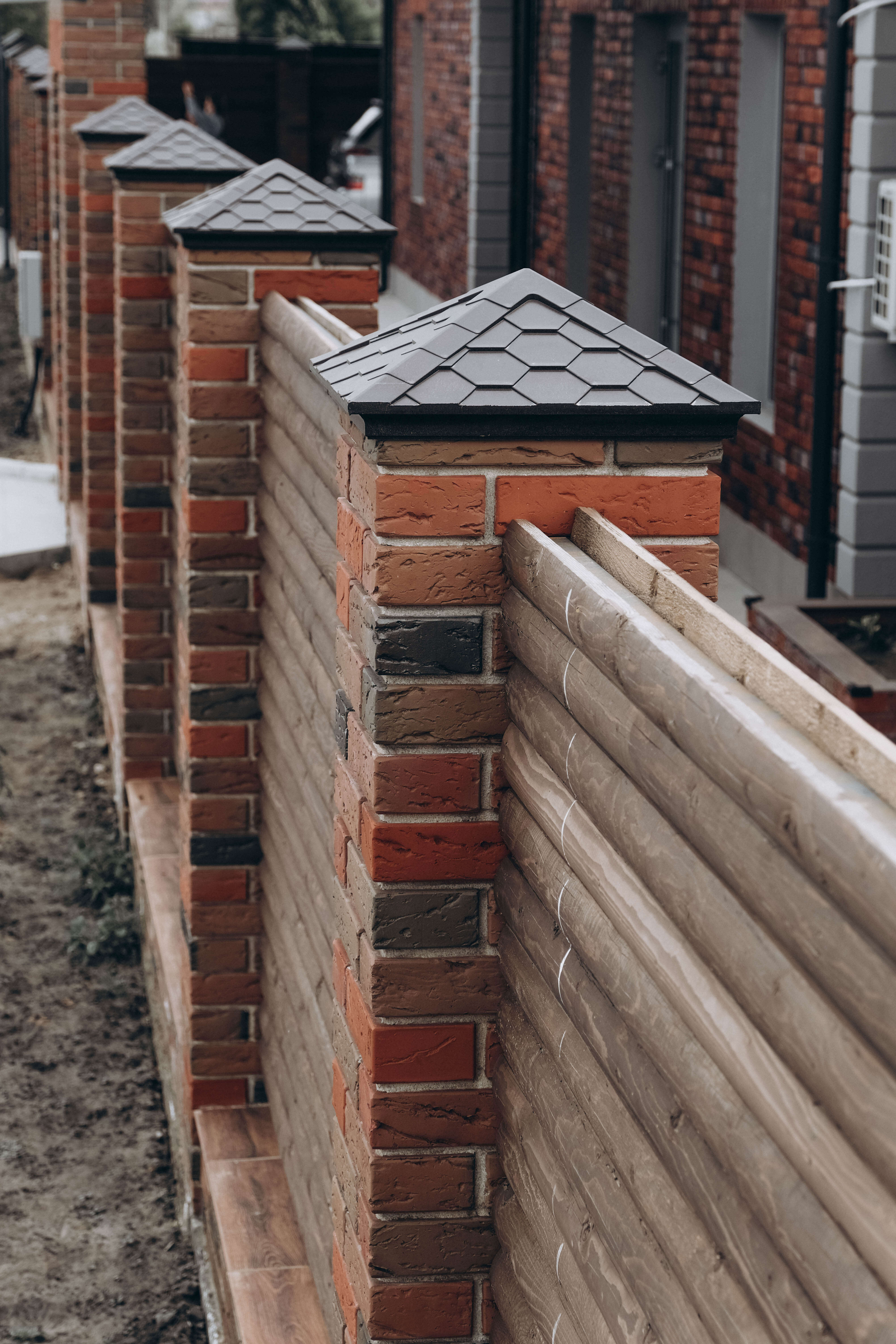 Колпак Zking Эверест Коричневый на столб 1.5х1.5 кирпича (390х390мм) в Брянске фото